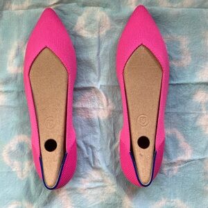 NIB Rothy’s The Point in Dragon Fruit 8.5